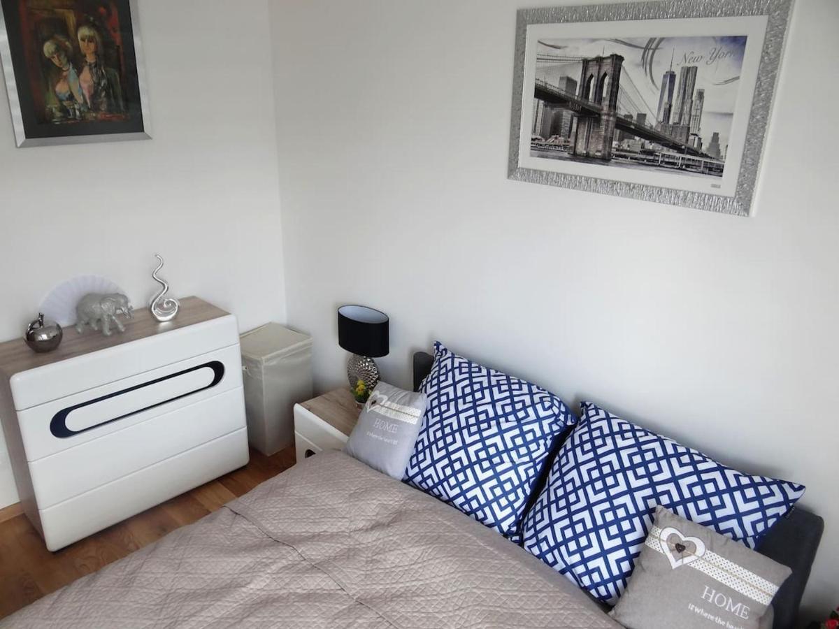 Beautiful City Centre Apartament Krakow Ngoại thất bức ảnh